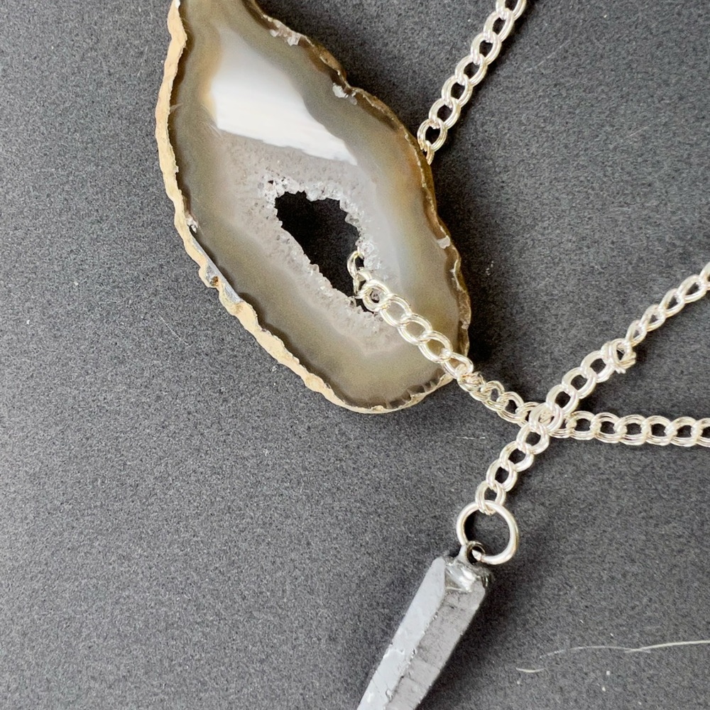 Agate & silver plated wrap closure necklace